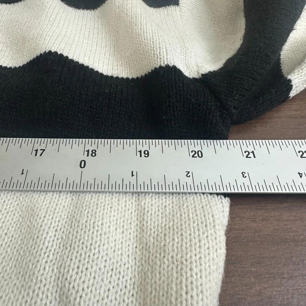 H&M Divided Sweater White Black Striped Knit Parisian Y2K Retro Cropped Small
